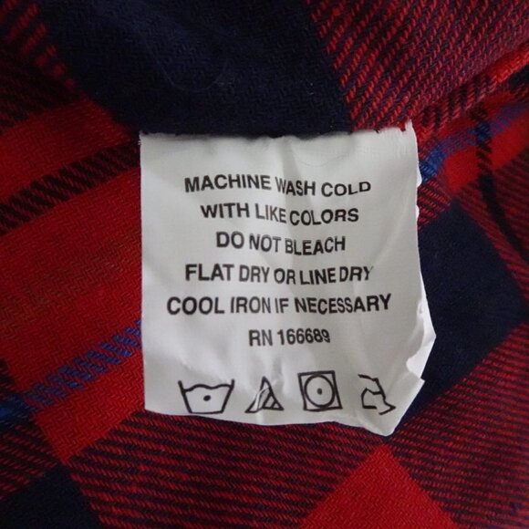 Realtree Flannel Shirt Men's Size S Red Plaid Long Sleeve Button-up - Picture 9 of 9